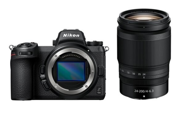 4960759154439_1.jpg NIKON Z 6II Kit Systemkamera mit Objektiv 24-200 mm, 8 cm Display Touchscreen, WLAN
