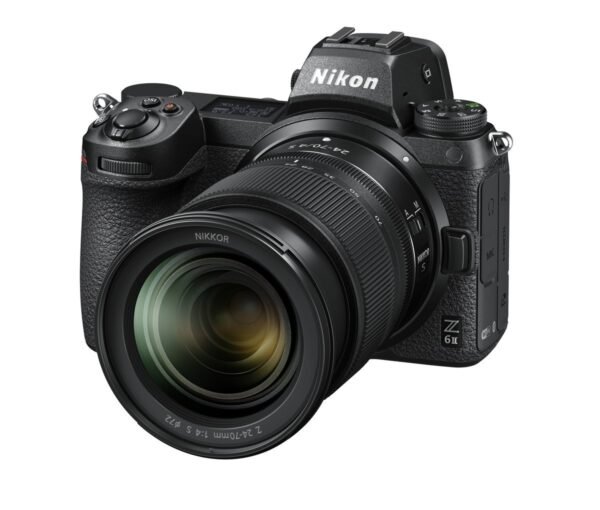 NIKON Z 6II Kit Systemkamera mit Objektiv 24-70 mm, 8 cm Display Touchscreen, WLAN