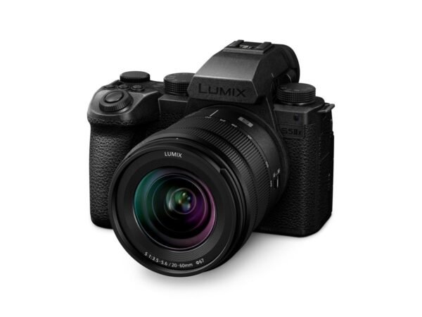 5025232951857_3.jpg PANASONIC DC-S 5 II X KE KIT 20-60MM VOLLFORMAT Hybrid-Systemkamera mit Objektiv 20-60mm, 7,6 cm Display Touchscreen, WLAN